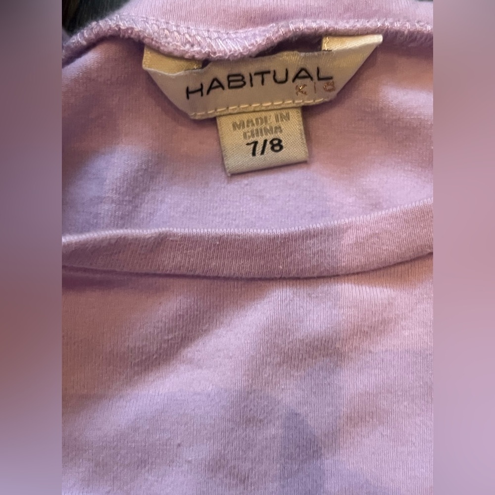 NEW / NWOT — Habitual Lavender Flutter/Ruffle Sleeve Tank top/sleeveless… - Picture 2 of 3